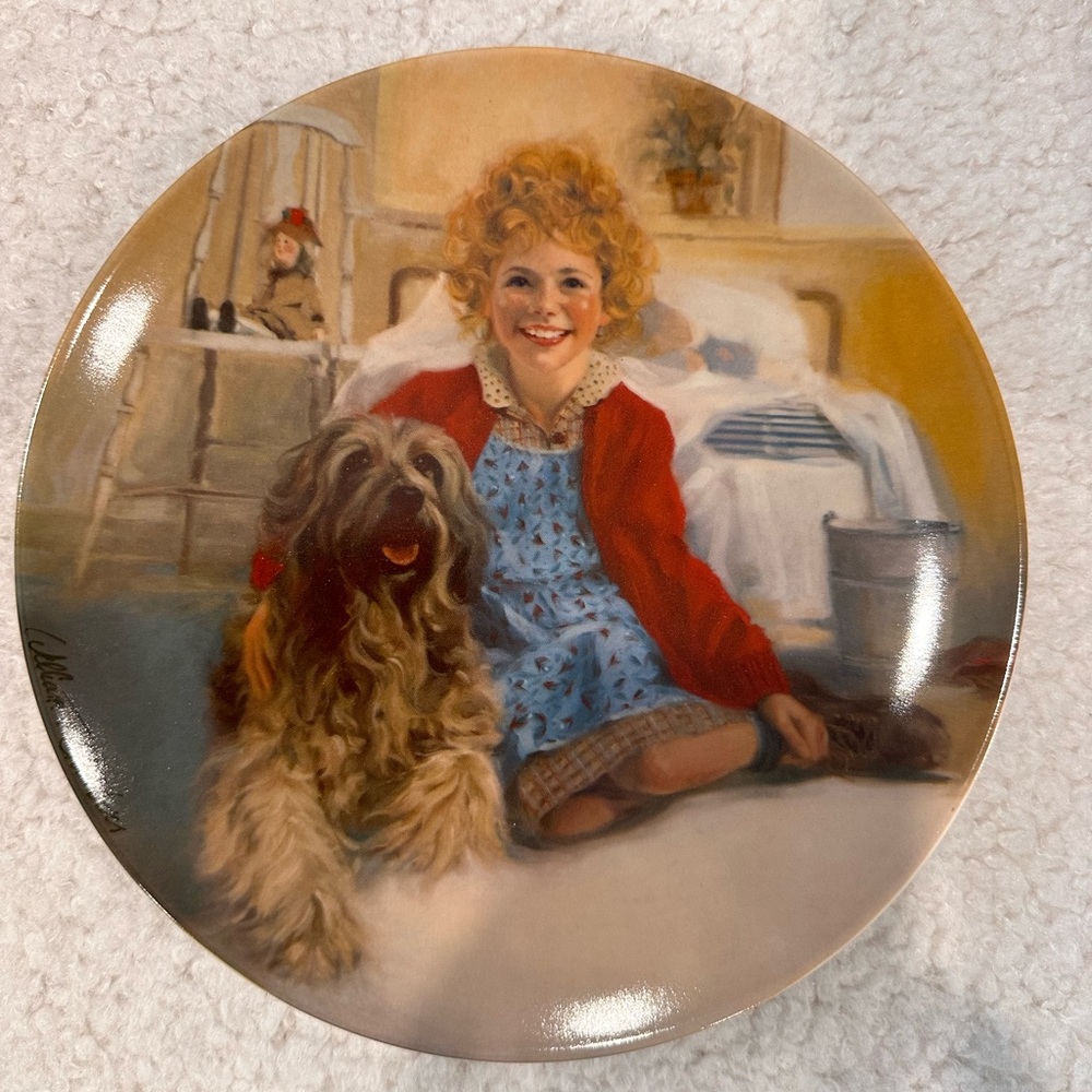 Little orphan Annie and Sandy collect plate- rare 1st Issue! Edwin M Knowles